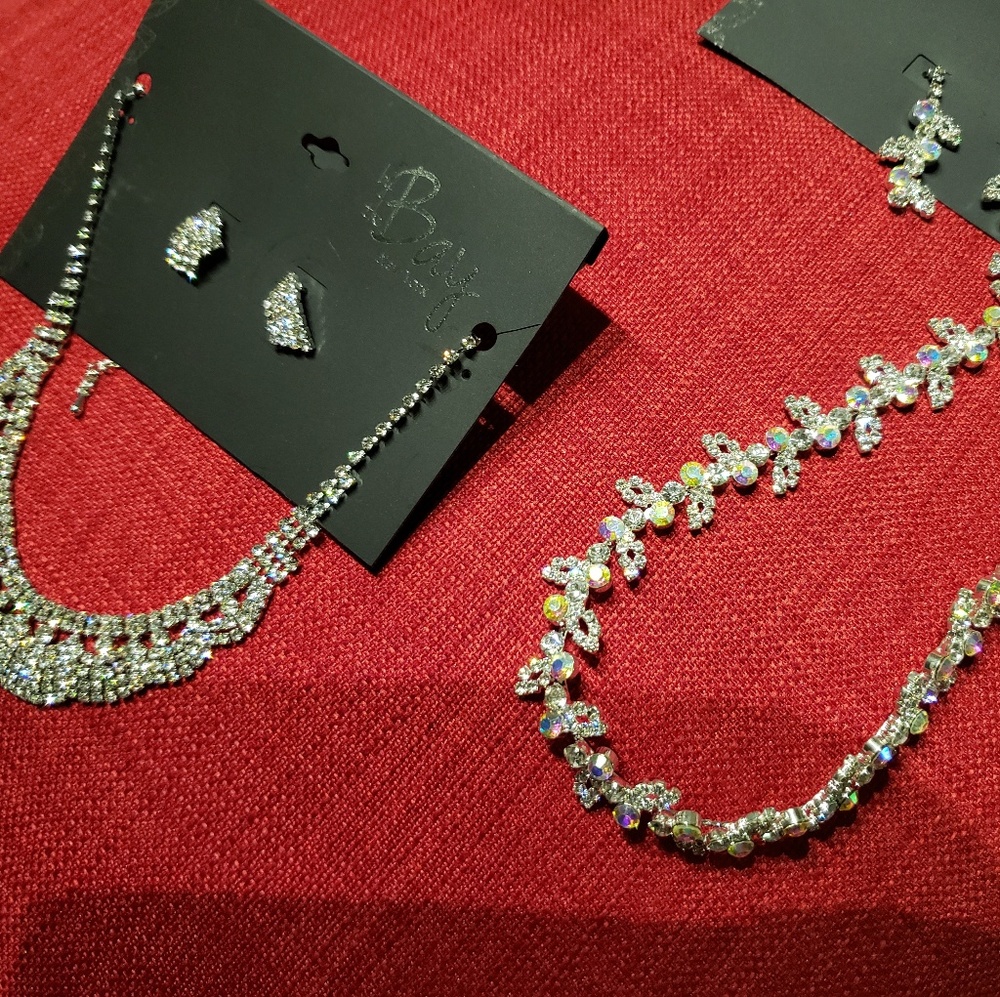 Jewelry lot of 2
